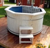 Mit Kunsstoffeinsatz