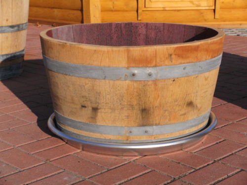 100 Liter rustikaler Pflanzkbel / Miniteich / Mini-Tisch mit Weincharakter aus gebrauchtem Barrique-Eichenfass -  Halbfass mit D.69cm,H.40cm Fasshlfte