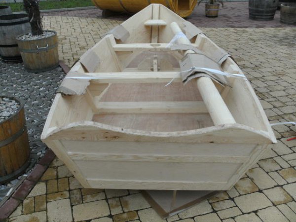 NORDIKA-40S Holzboot mit Segelmast Designboot als Dekoration für den Garten und Gastronomie