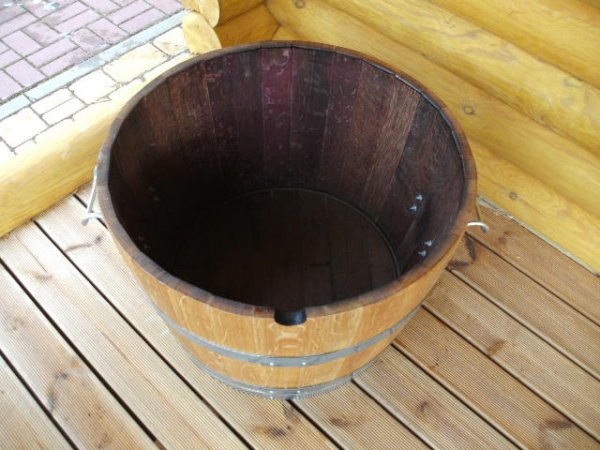 GBKE95 Pflanzkbel aus Eichenholz mit D. 95cm, H.54cm, winterfest Blumenkbel Bluemenfass Palmenkbel Baumkbel