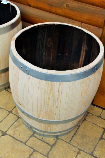 87 Liter Regentonne aus neuem Kastanienholzfass Weinfass Wasserfass Holzfass Kastanienfass Pflanzkübel Mimiteich