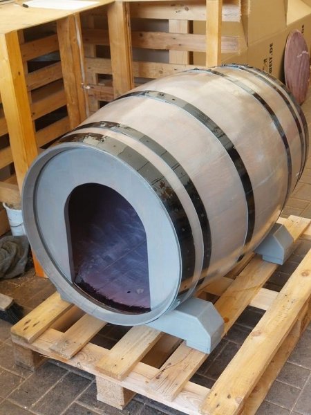 225L Fass - Hundeh�tte Fass fertig montiertes Hundehaus Hundeschlafplatz Tierhaus Fassh�tte Fasslaube