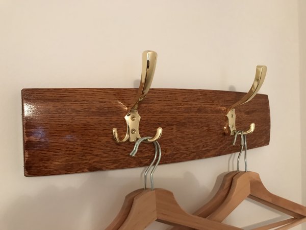 Garderobe aus original Fassdauben aus massivem Eichenholz mit Lnge nach Wunsch bis 2m