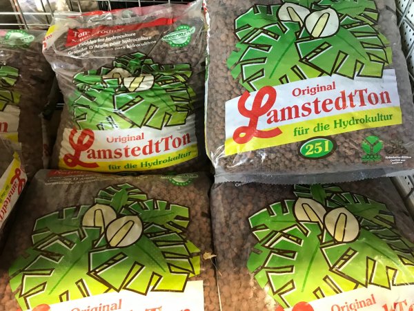 25L Drainage- Tonkugel als Feuchtigkeitsspender fr alle Blumenkbel oder Pflanzkbel