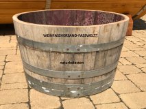 100 Liter rustikaler Pflanzkbel / Miniteich / Mini-Tisch mit Weincharakter aus gebrauchtem Barrique-Eichenfass -  Halbfass mit D.69cm,H.40cm Fasshlfte