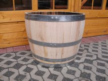 75 Liter Regentonne aus neuem Kastanieenholzfass Weinfass Wasserfass Holzfass Kastanienfass Miniteich Pflanzkbel