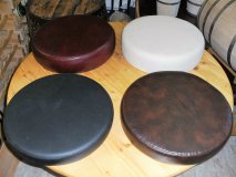 Fass Barhocker M10 Fassbarhocker mit Wunsch - Logo Stehtischhocker Sitzhocker Stuhl Holzstuhl Holzhocker Sitz Hocker